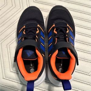Adidas size 1.5 - blue w/ orange stripes